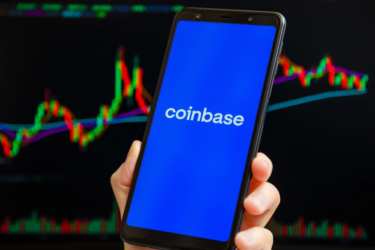 Coinbase sues the SEC, Binance lifts deposits for Russian customers, Visa hires more crypto talent