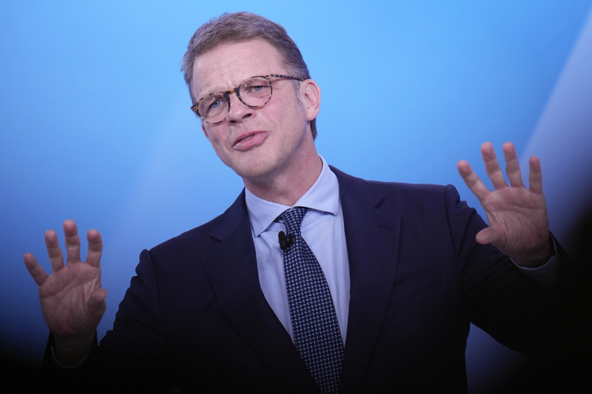 Deutsche Bank, Citadel Securities signal the crypto land grab is accelerating      