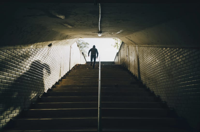 Crypto fraudster pulls a Houdini — escapes NYC home detention on $5m bond